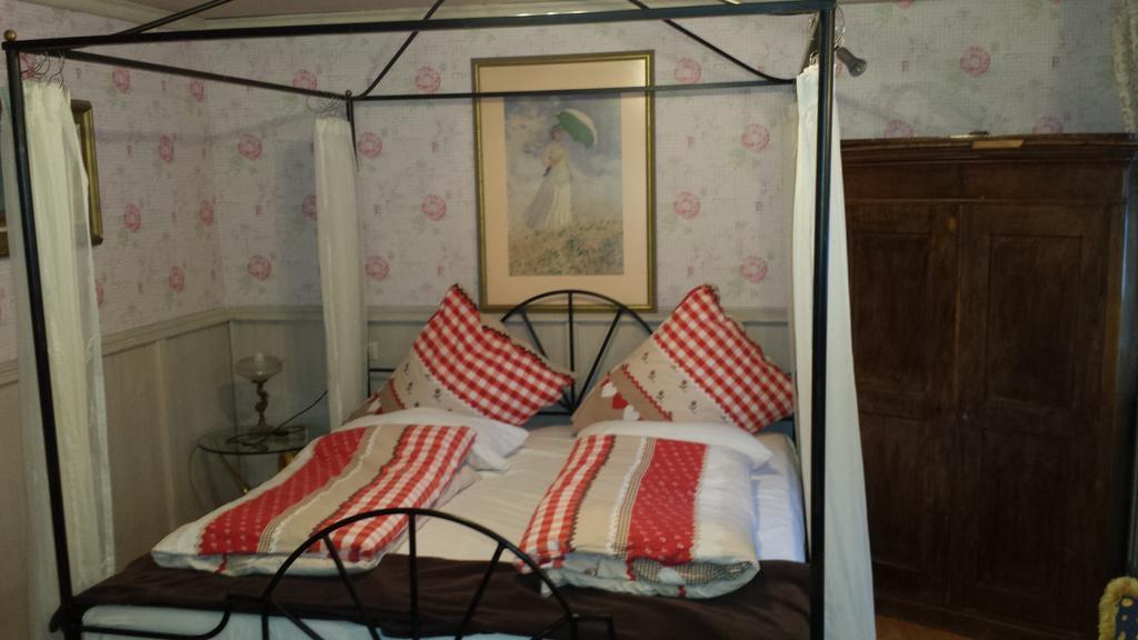 Alte Schreinerei-Auberge Harlekin Randegg Екстериор снимка