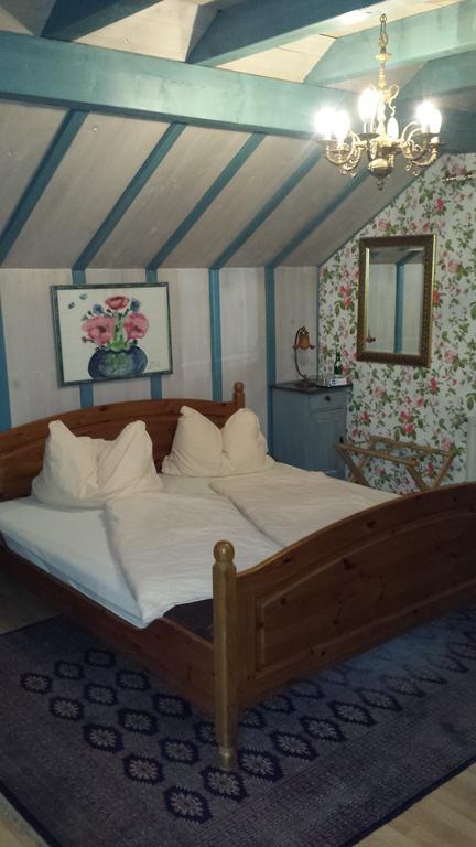 Alte Schreinerei-Auberge Harlekin Randegg Екстериор снимка
