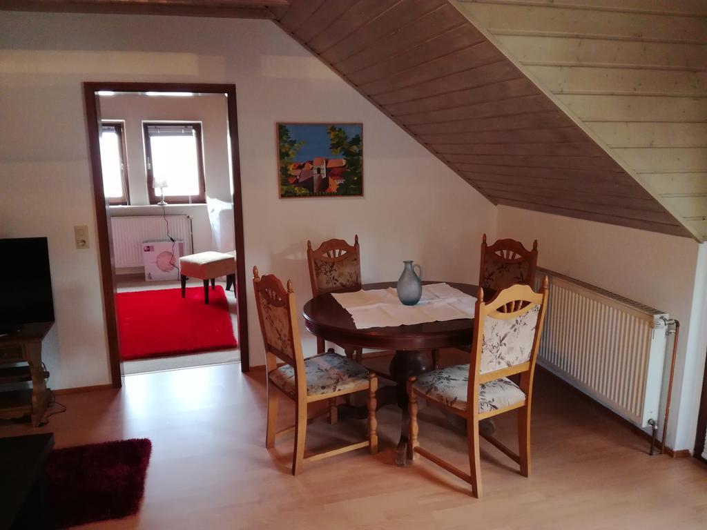 Alte Schreinerei-Auberge Harlekin Randegg Екстериор снимка