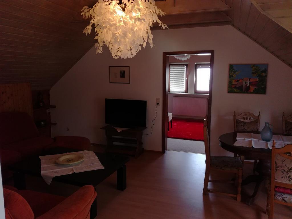 Alte Schreinerei-Auberge Harlekin Randegg Екстериор снимка